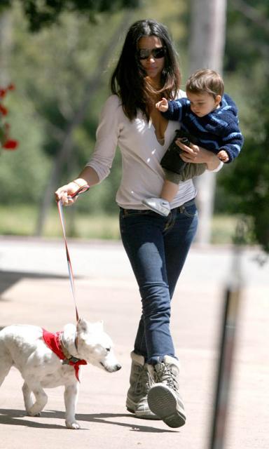 camila_alves_4