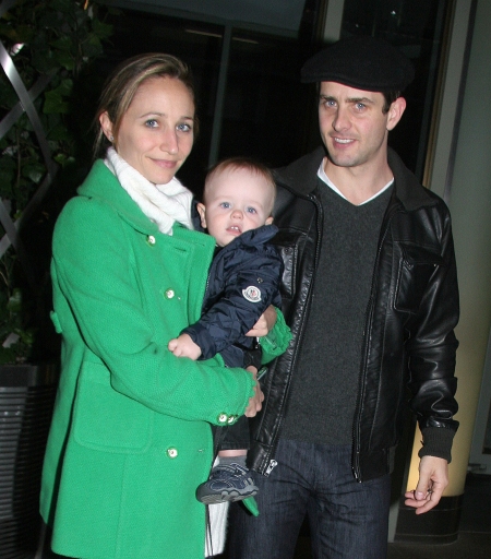 joey_mcintyre_and_family