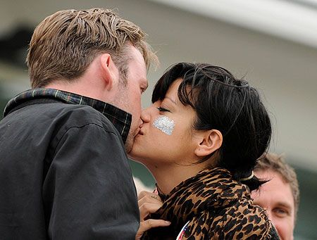 Lily_Allen_and_Sam_Cooper_about_Her_Goals