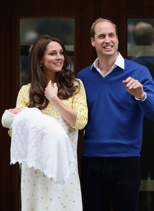 william_and_catherine_introduce_princess_500 William and Catherine introduce princess